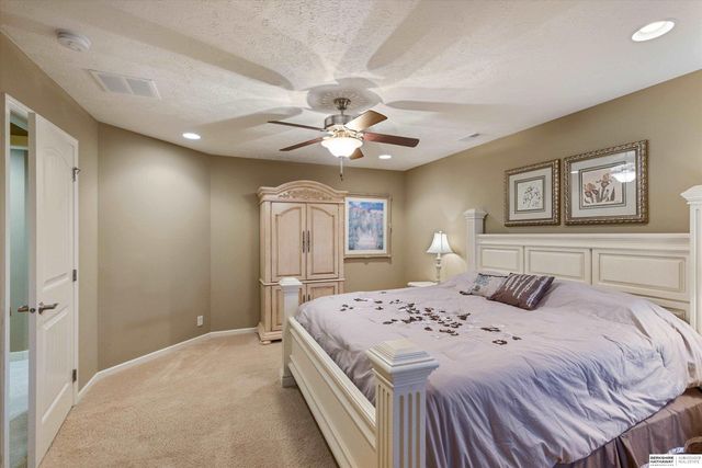 612 S 249th Circle, Waterloo, NE 68069