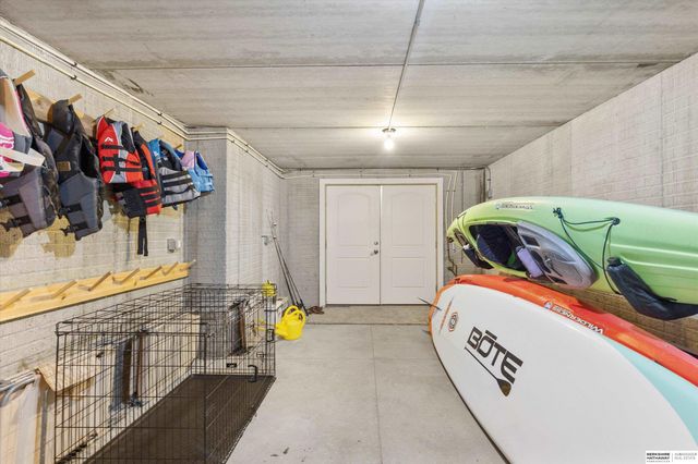 612 S 249th Circle, Waterloo, NE 68069