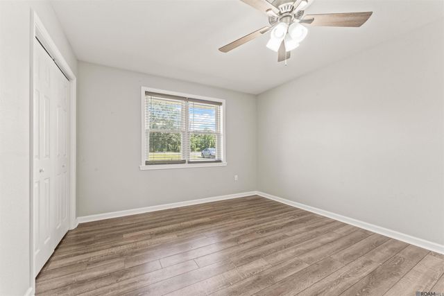 45489 Stringer Bridge Rd, St Amant, LA 70774