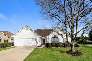 3352 Summit Creek Lane, Loganville, GA 30052