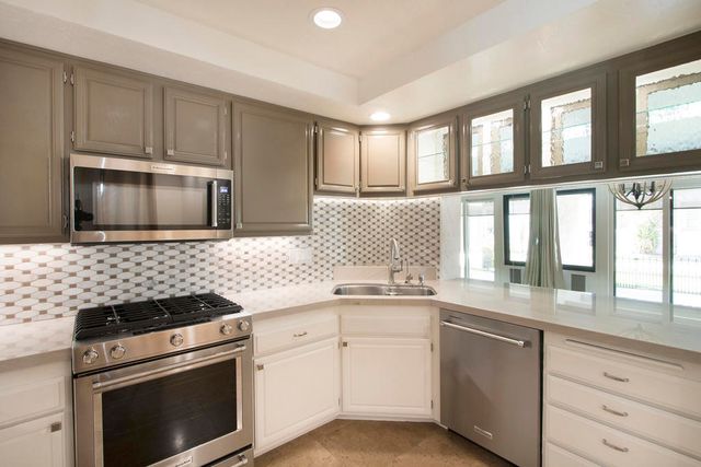 73318 Shadow Mountain Drive B, Palm Desert, CA 92260