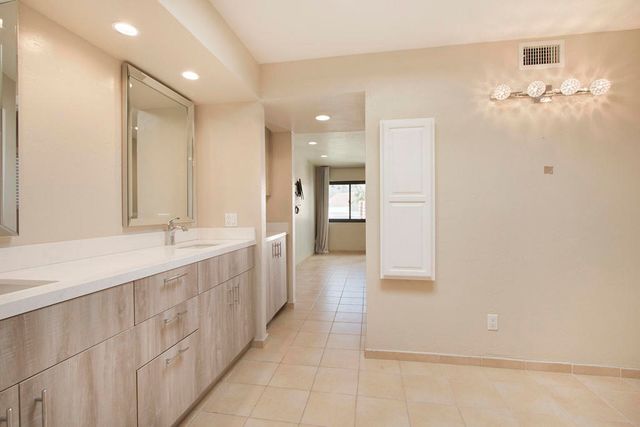 73318 Shadow Mountain Drive B, Palm Desert, CA 92260