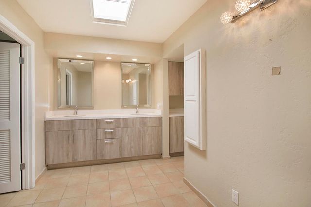 73318 Shadow Mountain Drive B, Palm Desert, CA 92260