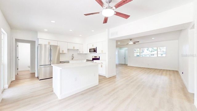 2305 NEW JERSEY ROAD, Lakeland, FL 33803