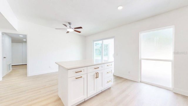2305 NEW JERSEY ROAD, Lakeland, FL 33803