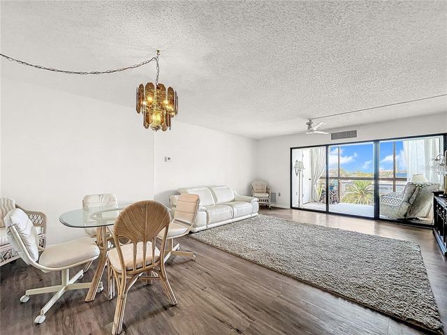 830 S GULFVIEW BOULEVARD 305, Clearwater Beach, FL 33767