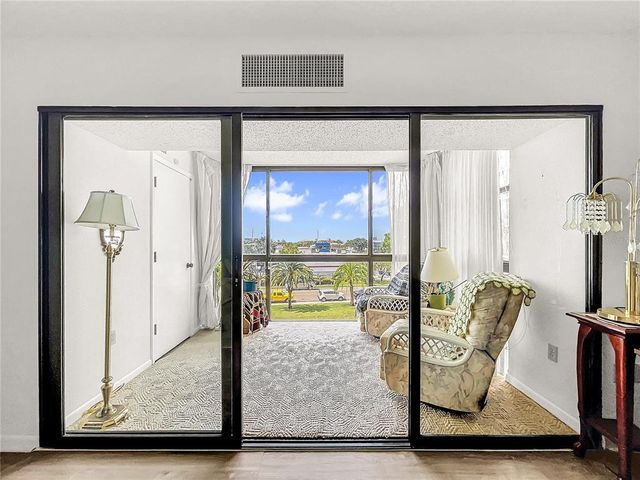 830 S GULFVIEW BOULEVARD 305, Clearwater Beach, FL 33767