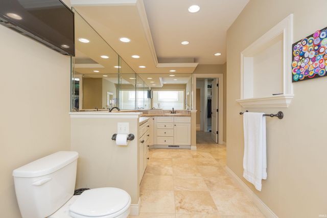 2848 Thornhill Drive, Evansville, IN 47725