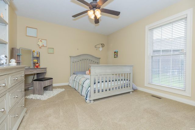 2848 Thornhill Drive, Evansville, IN 47725