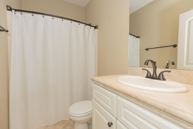 2848 Thornhill Drive, Evansville, IN 47725