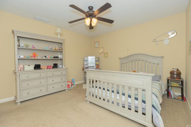 2848 Thornhill Drive, Evansville, IN 47725