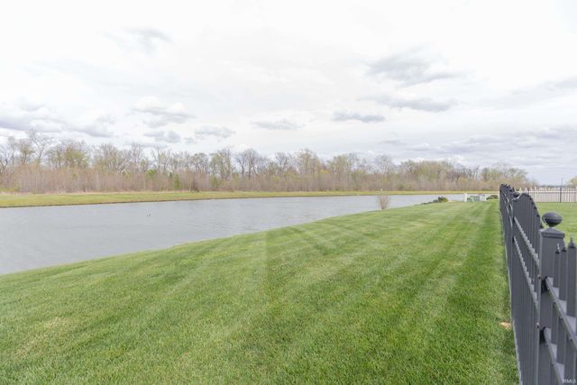 2848 Thornhill Drive, Evansville, IN 47725