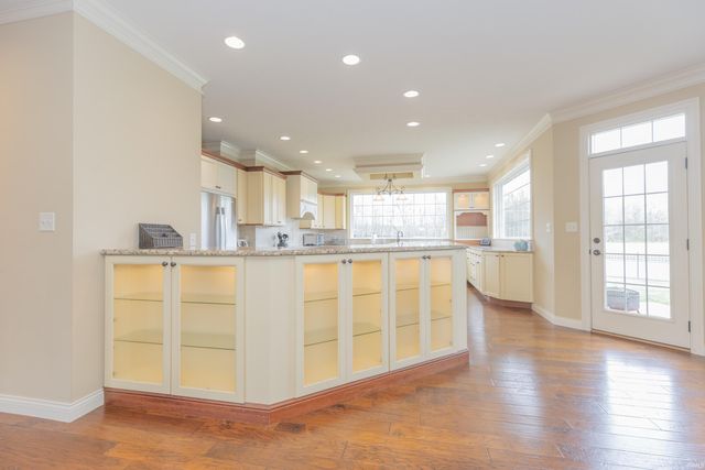 2848 Thornhill Drive, Evansville, IN 47725