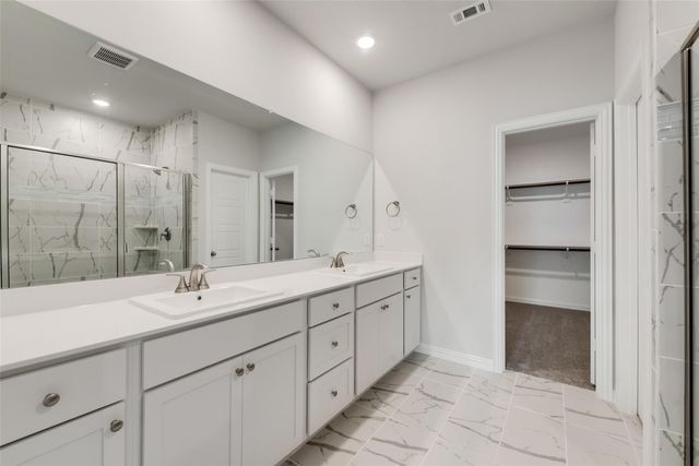 8391 Challenger Lane, Frisco, TX 75034