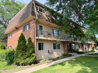 2302 ALGONQUIN Road 9, Rolling Meadows, IL 60008