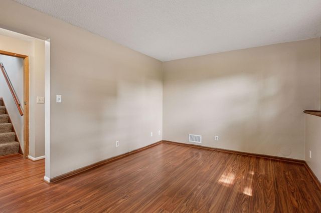 1214 Penn Avenue N, Minneapolis, MN 55411