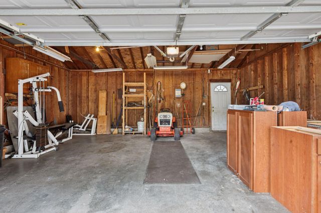 1214 Penn Avenue N, Minneapolis, MN 55411