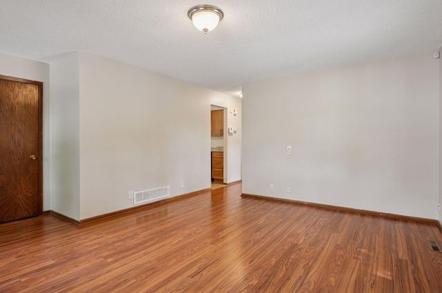 1214 Penn Avenue N, Minneapolis, MN 55411