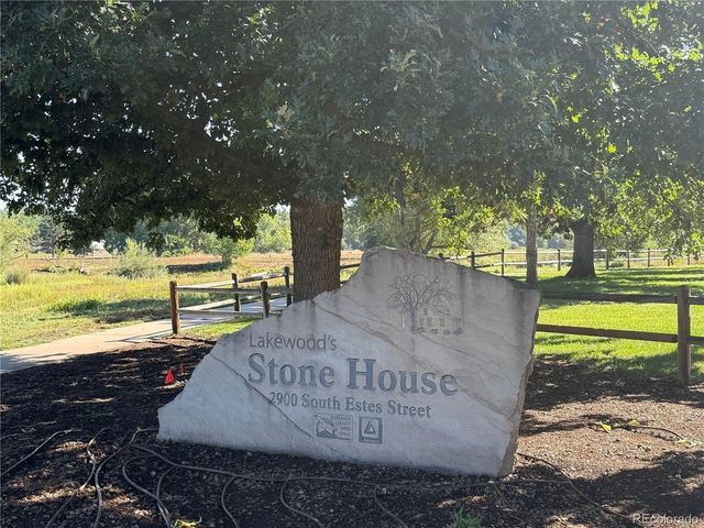 8749 W Cornell Ave 13, Lakewood, CO 80227