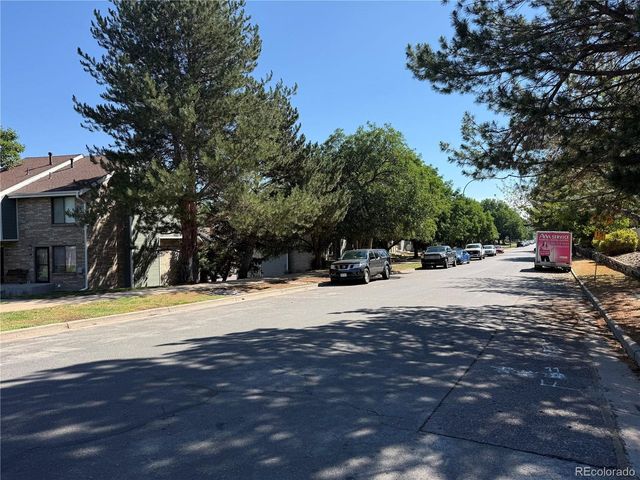 8749 W Cornell Ave 13, Lakewood, CO 80227