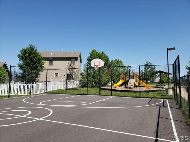 4101 Spring River Drive 1B, O'fallon, MO 63368