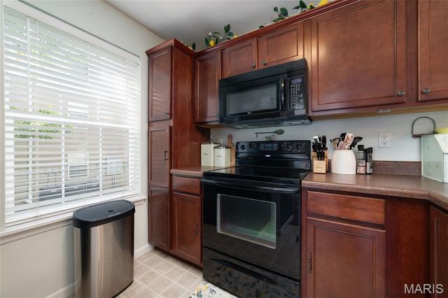 4101 Spring River Drive 1B, O'fallon, MO 63368