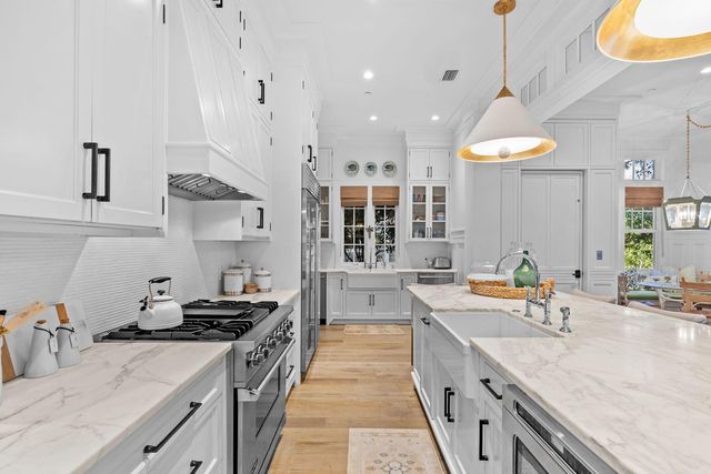 29 W Yacht Pond Lane, Watersound, FL 32461