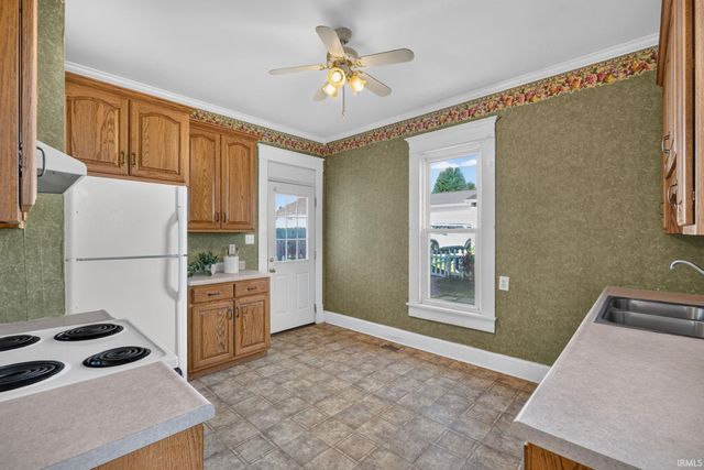 1138 M Street, Bedford, IN 47421
