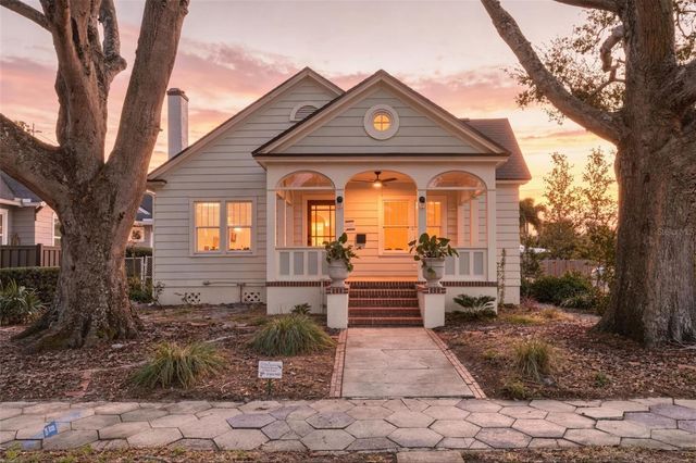 141 15TH AVENUE N, St Petersburg, FL 33704