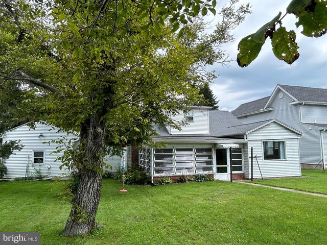 420 NORTH, Lykens, PA 17048