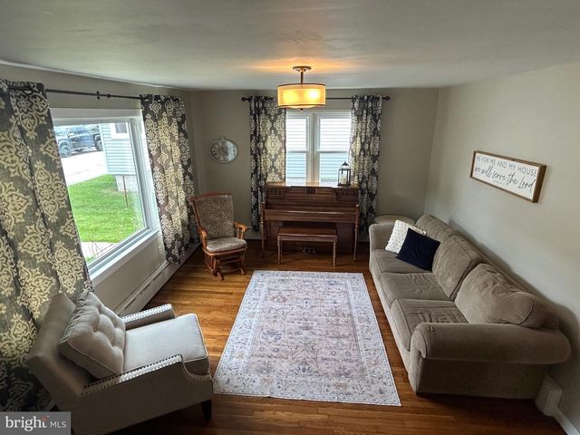 420 NORTH, Lykens, PA 17048