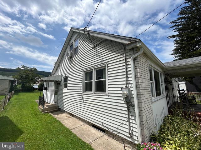 420 NORTH, Lykens, PA 17048
