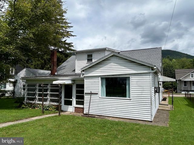 420 NORTH, Lykens, PA 17048