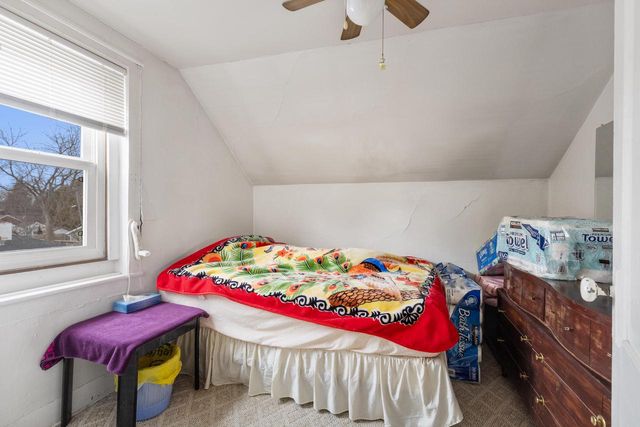 1314 S 10th STREET, Manitowoc, WI 54220