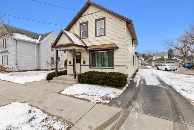 1314 S 10th STREET, Manitowoc, WI 54220