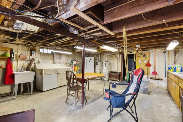 1314 S 10th STREET, Manitowoc, WI 54220