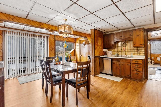 1314 S 10th STREET, Manitowoc, WI 54220