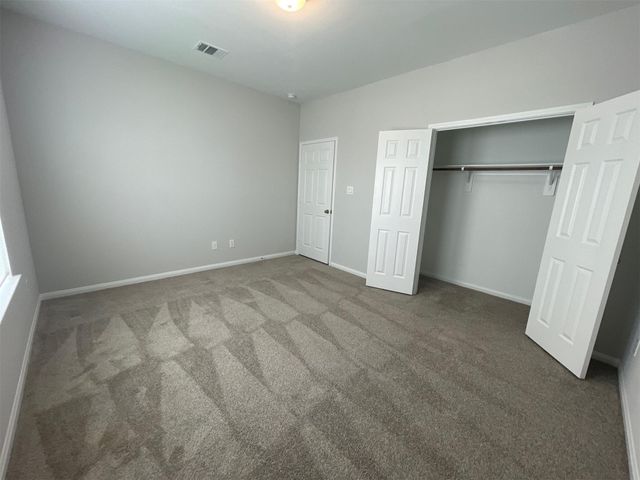 1055 Road 5736, Cleveland, TX 77327