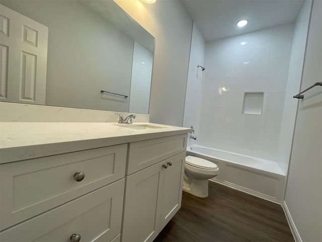 1055 Road 5736, Cleveland, TX 77327
