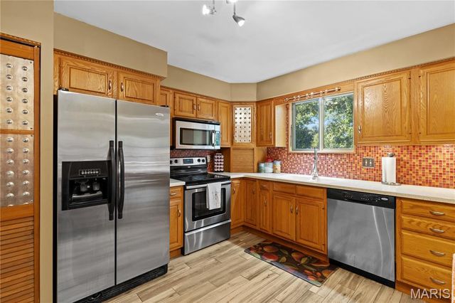 2362 Briarcliff Drive, Alton, IL 62002