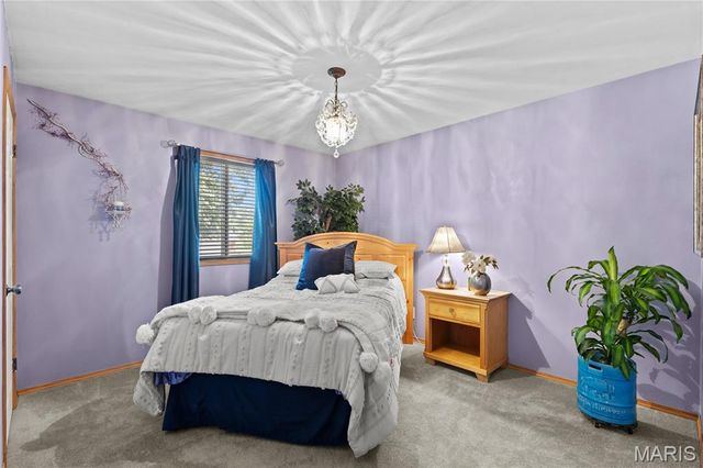 2362 Briarcliff Drive, Alton, IL 62002