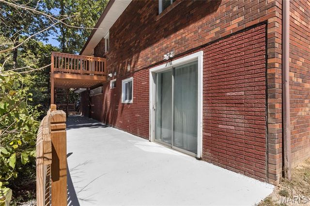 2362 Briarcliff Drive, Alton, IL 62002