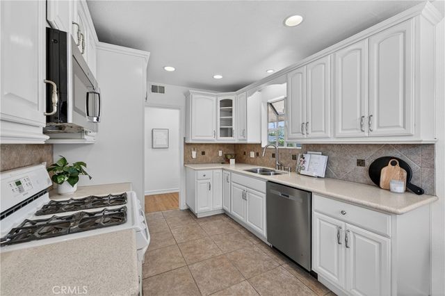 3023 Murray, Costa Mesa, CA 92626