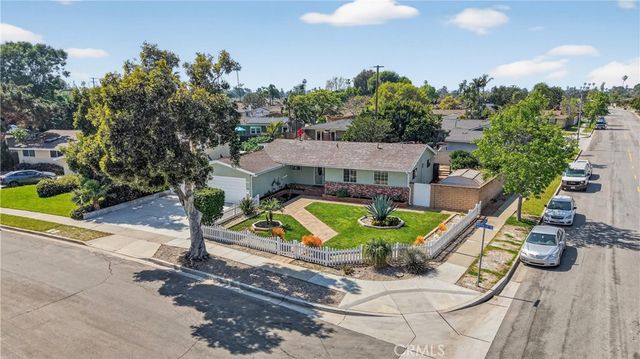 3023 Murray, Costa Mesa, CA 92626