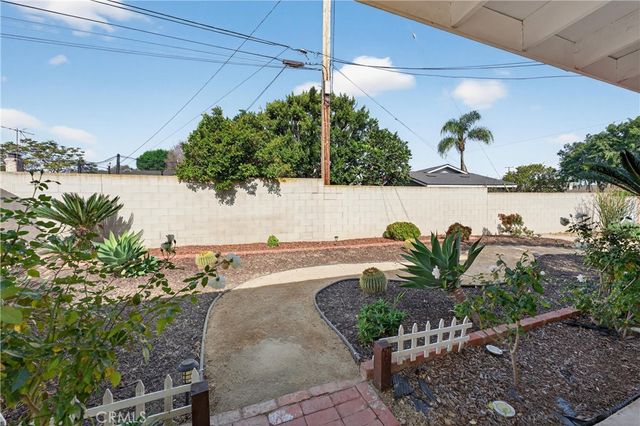 3023 Murray, Costa Mesa, CA 92626