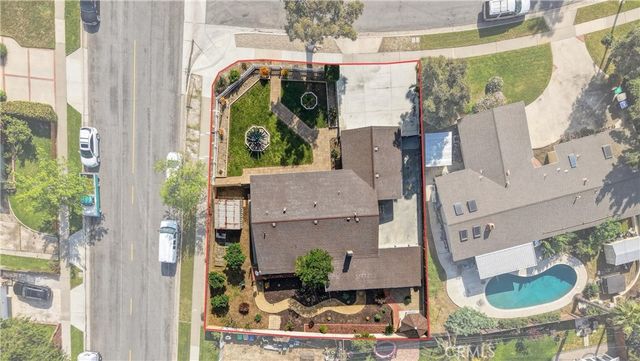 3023 Murray, Costa Mesa, CA 92626