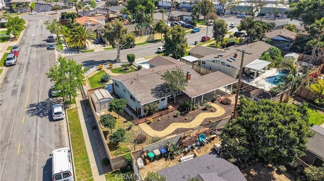 3023 Murray, Costa Mesa, CA 92626
