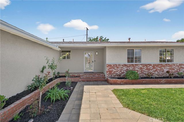3023 Murray, Costa Mesa, CA 92626
