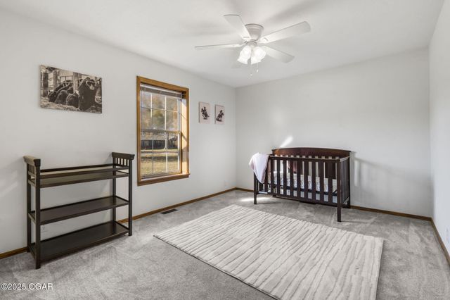 7976 County Lane 166, Carthage, MO 64836