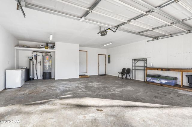 7976 County Lane 166, Carthage, MO 64836